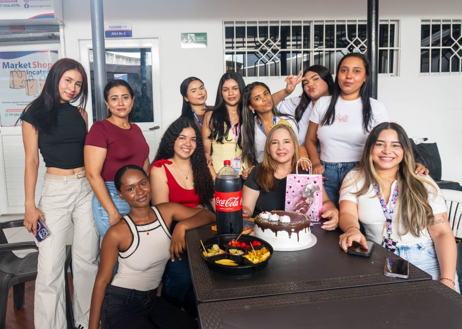 Modo Amor y Amistad: Activado ✅